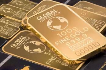 借30万15利息是多少？年华利率、月供、还款计划
